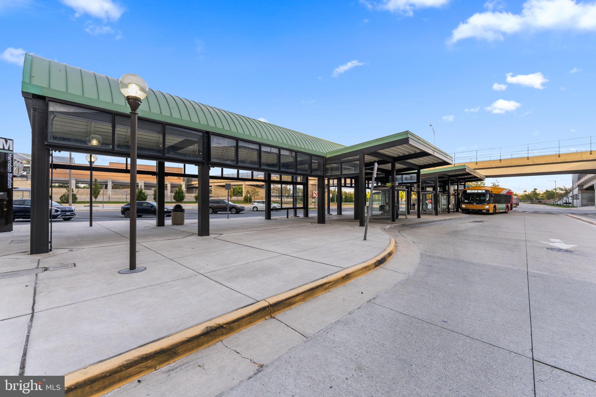 WOODLAND PARK STATION - Residential