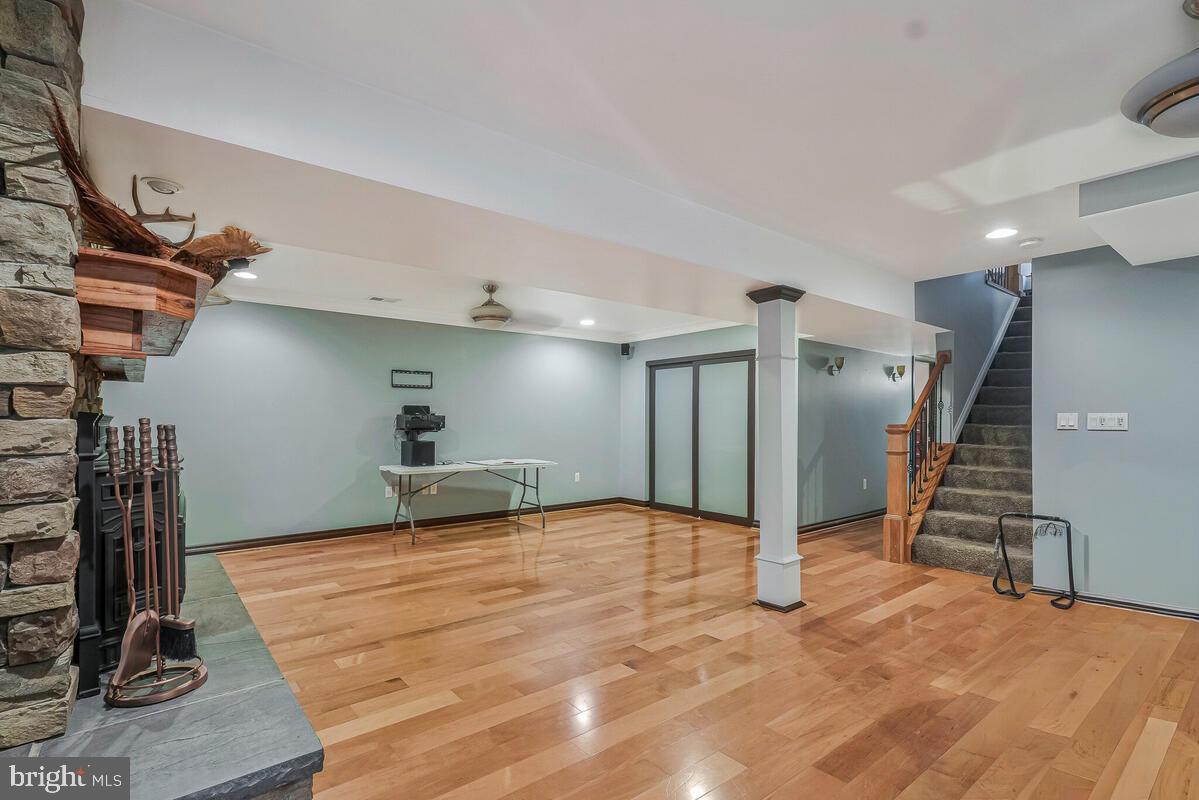 IRONSIDE ACRES - Residential