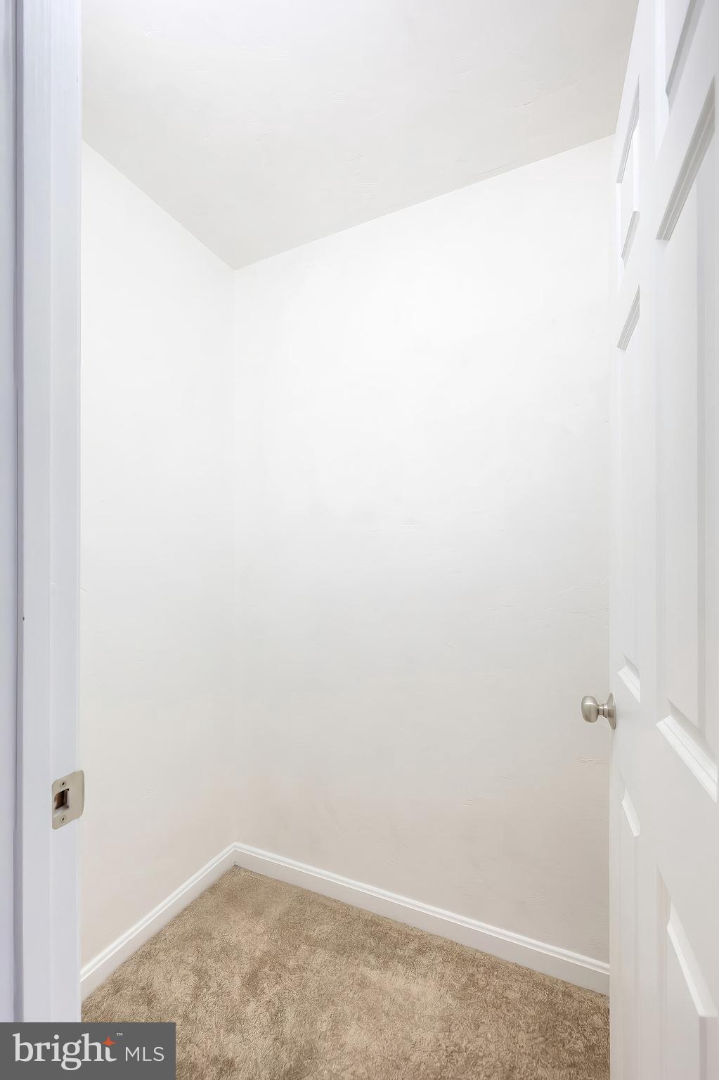 BELMONT ROAD - Residential