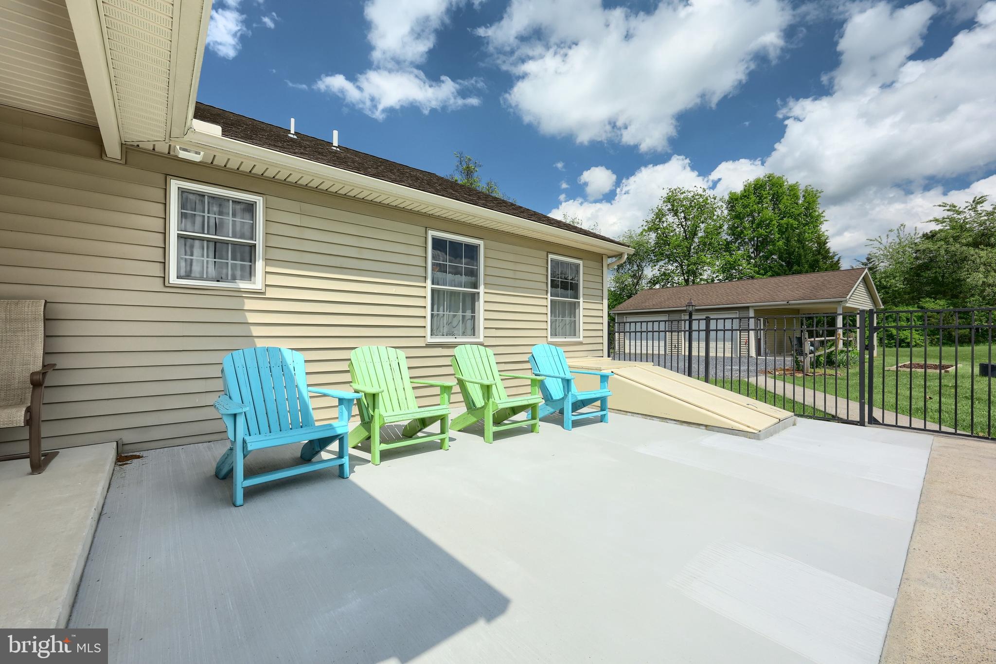 BELMONT ROAD - Residential