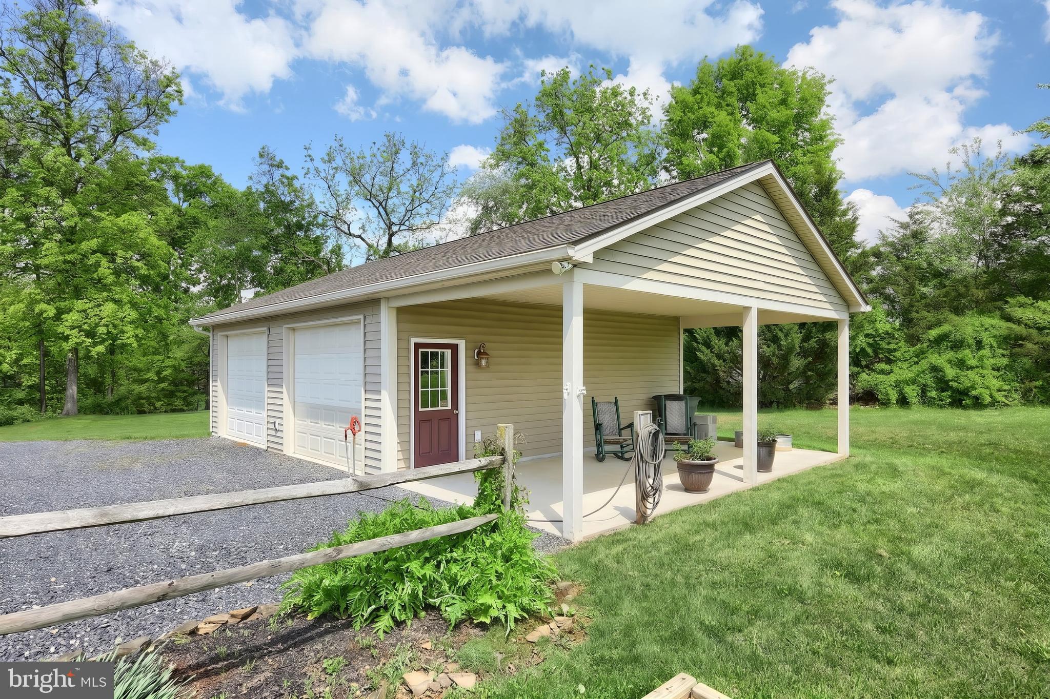 BELMONT ROAD - Residential