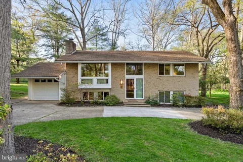 9 Persimmon Court, Bethesda, MD 20817 - MLS#: MDMC2179874