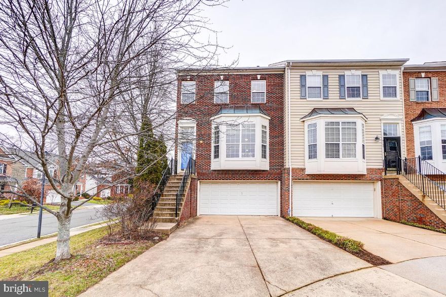 GORGEOUS, LIGHT, AND GLEAMING END UNIT TOWNHOME,  W/ A TWO-CAR GARAGE. THE FIRST LEVEL COMES  W/ A HARDWOOD FLOOR, A LIVING AND DINING ROOM & AN OPEN KITCHEN W/ 42 IN  CABINETS, AND A SLIDING GLASS DOOR TO THE DECK. 2ND LEVEL COMES WITH W/ A HUGE MAIN BEDROOM W/ A CEILING FAN, FIREPLACE, SOAKING TUB, DOUBLE VANITIES, A SEPARATE SHOWER, AND A WALKING CLOSET. TWO ADDITIONAL BEDROOMS W/ CEILING FAN AND A FULL BATHROOM. THE LOWER LEVEL HAS A FAMILY ROOM, AN OFFICE SPACE, AND A FULL BATHROOM......AN OUTSIDE ENTRANCE TO THE BACK AND A FRONT ENTRANCE TO THE GARAGE. WALKING DISTANCE TO KINGSTOWNE CENTER, MOVIES, RESTAURANTS, AND SHOPPING. MINUTES TO VAN DORN AND SPRINGFIELD SUBWAY STATION AND METRO BUS STATIONS.