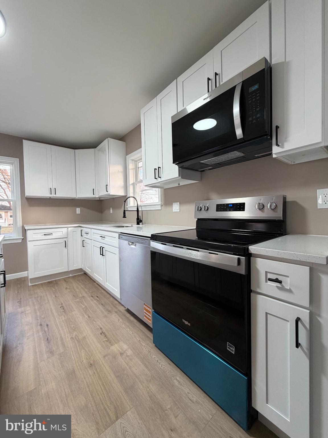 HARBOR VIEW - Residential