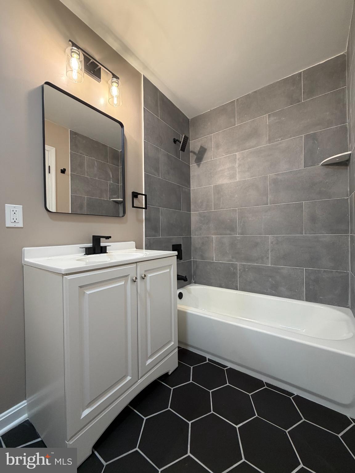 HARBOR VIEW - Residential