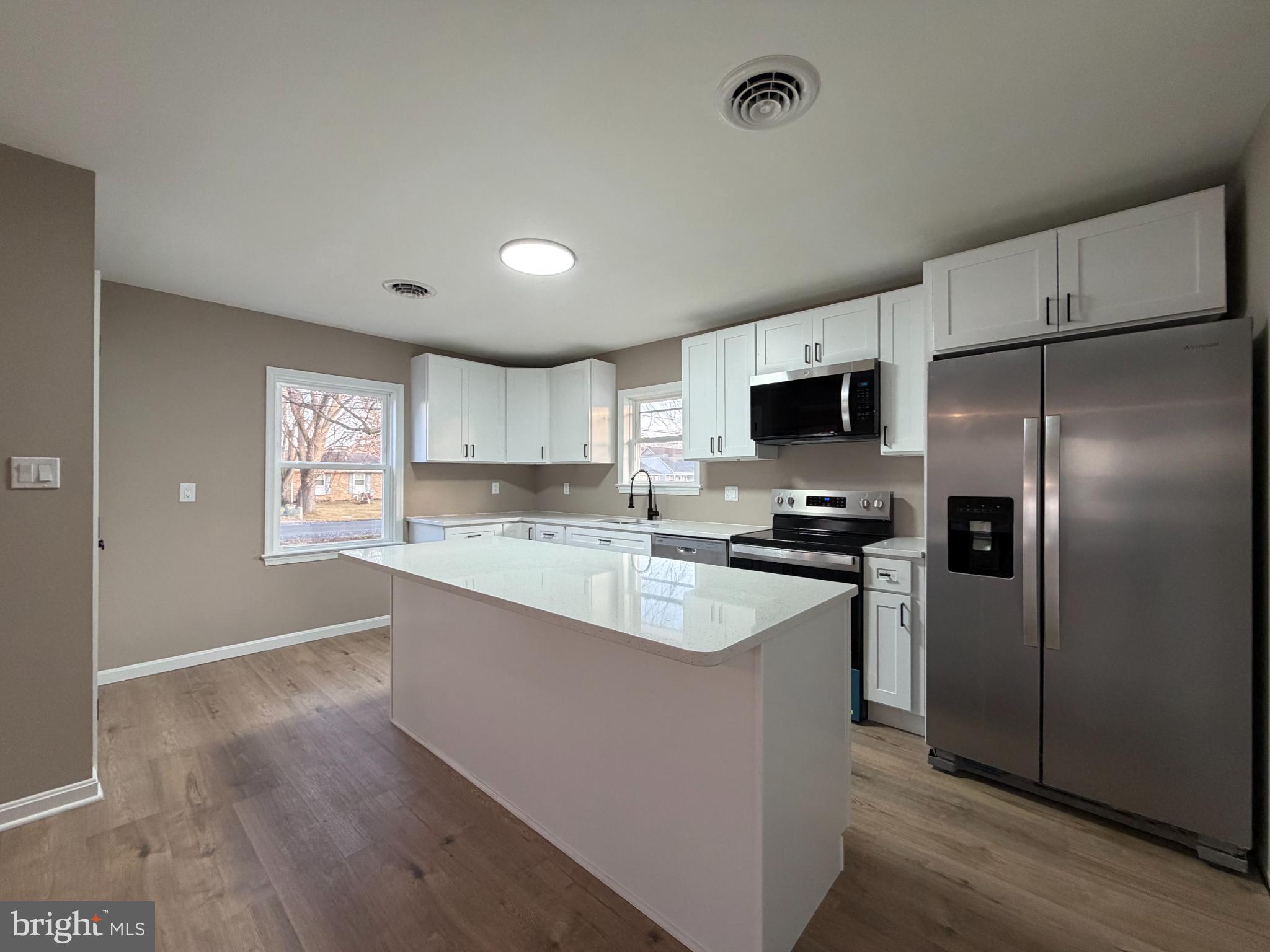 HARBOR VIEW - Residential