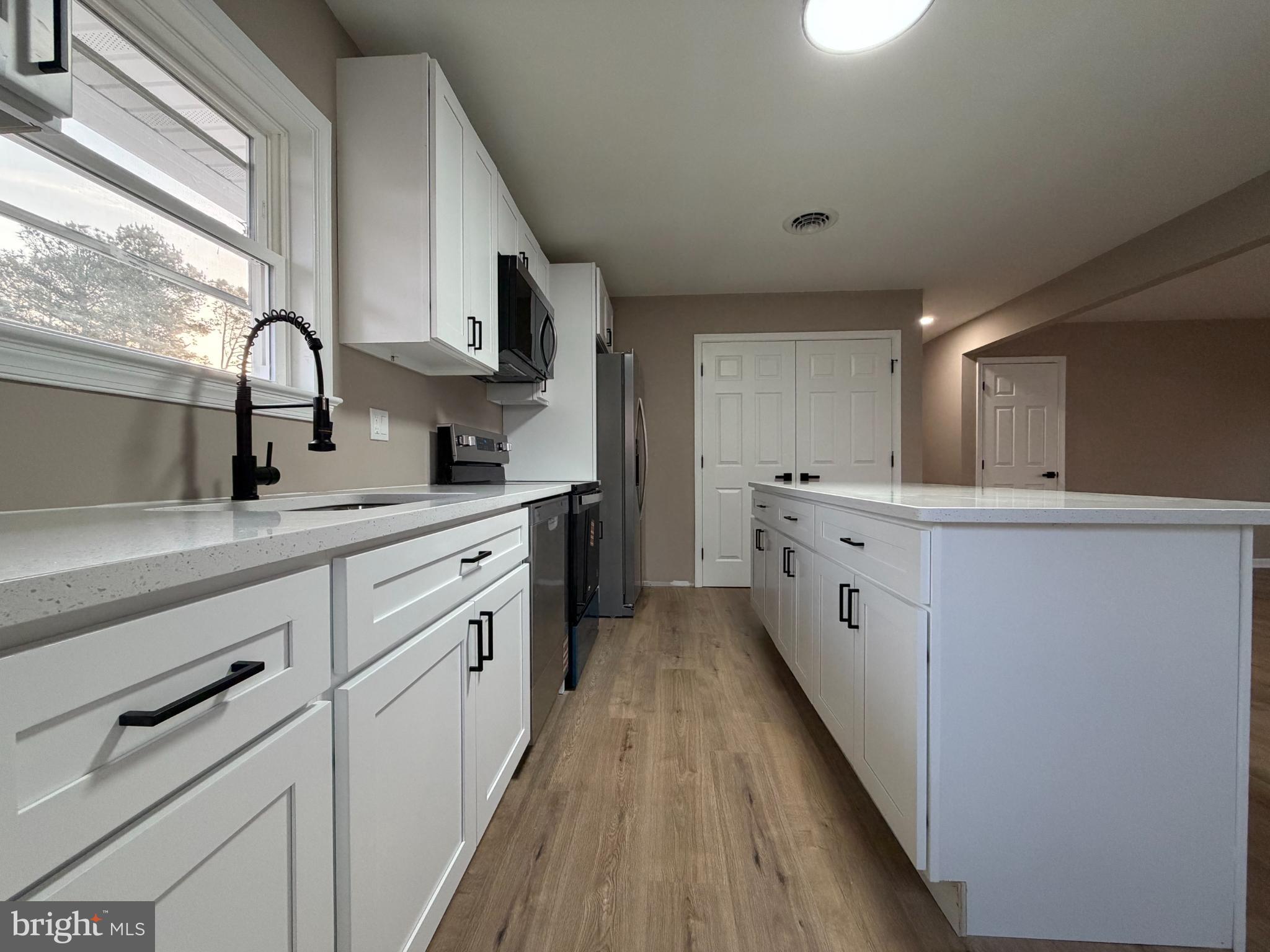 HARBOR VIEW - Residential