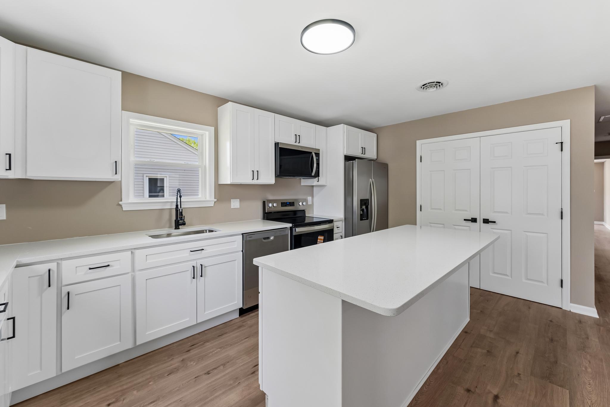 HARBOR VIEW - Residential