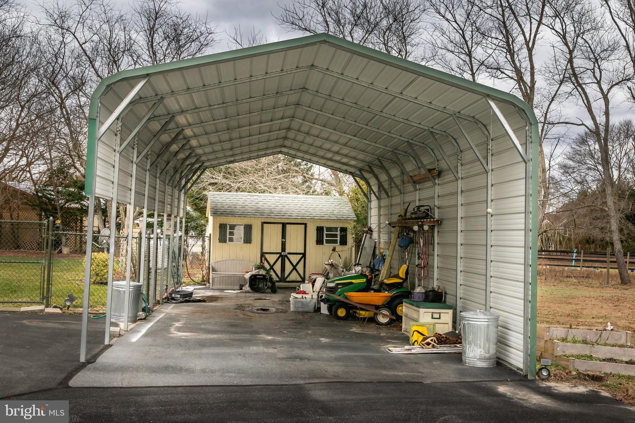 SHADY BROOK MANOR - Residential