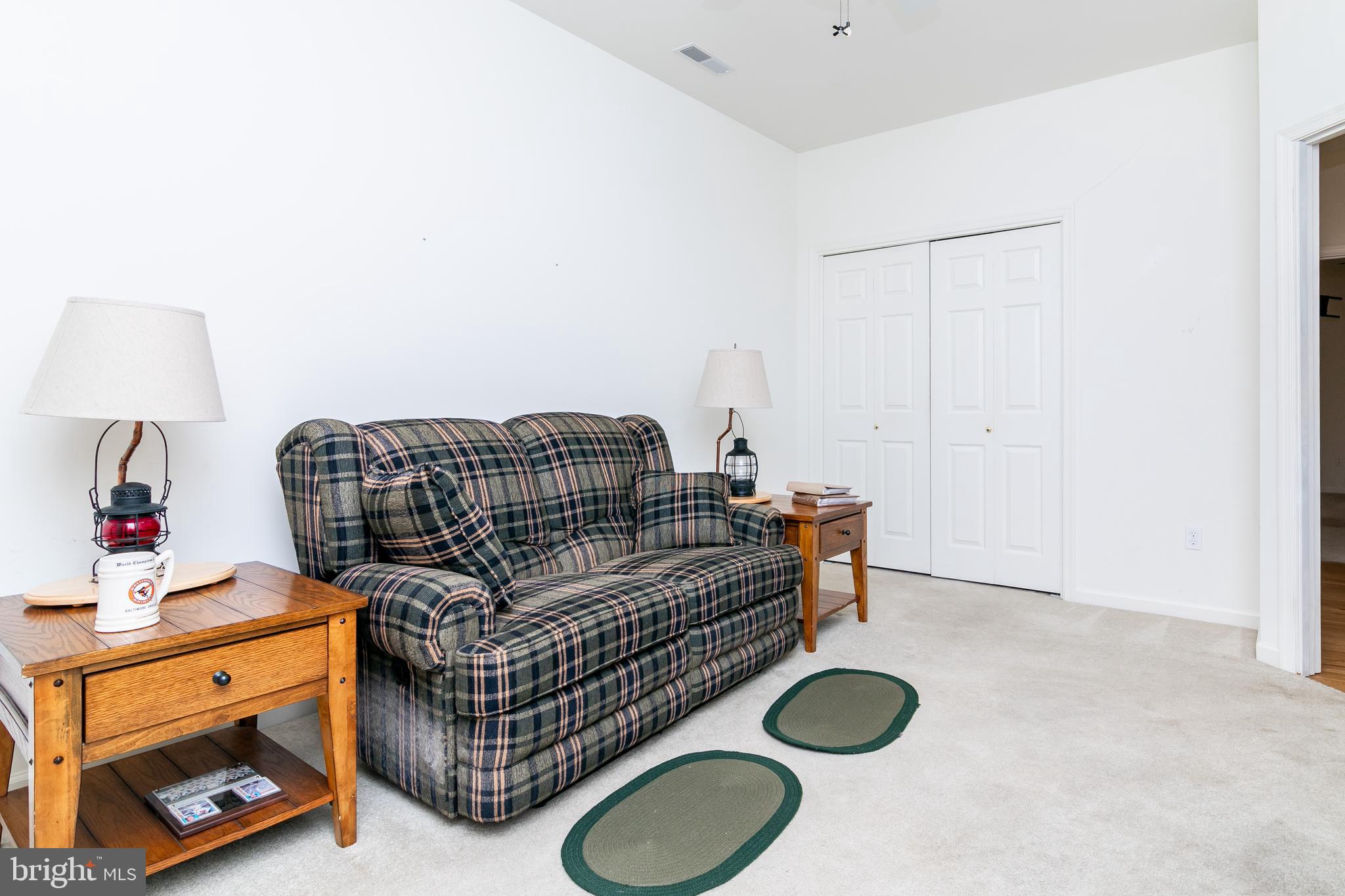 SHADY BROOK MANOR - Residential