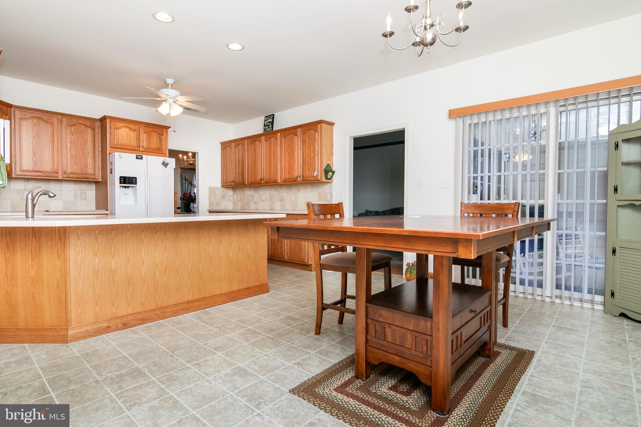 SHADY BROOK MANOR - Residential