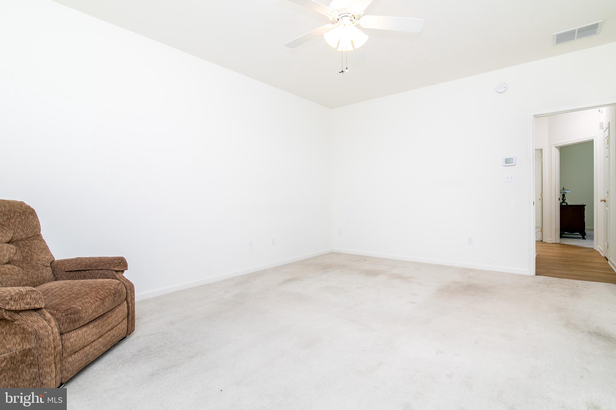 SHADY BROOK MANOR - Residential