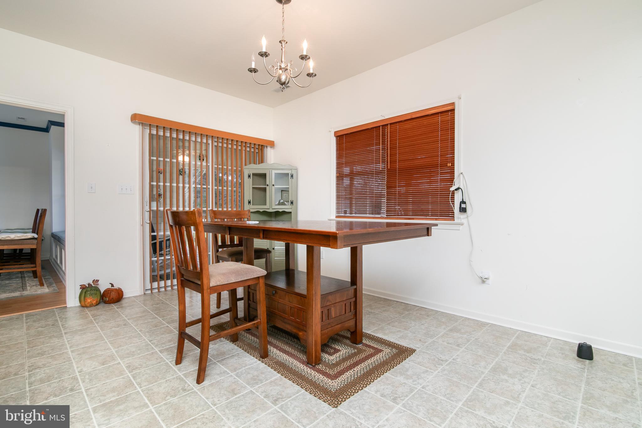 SHADY BROOK MANOR - Residential