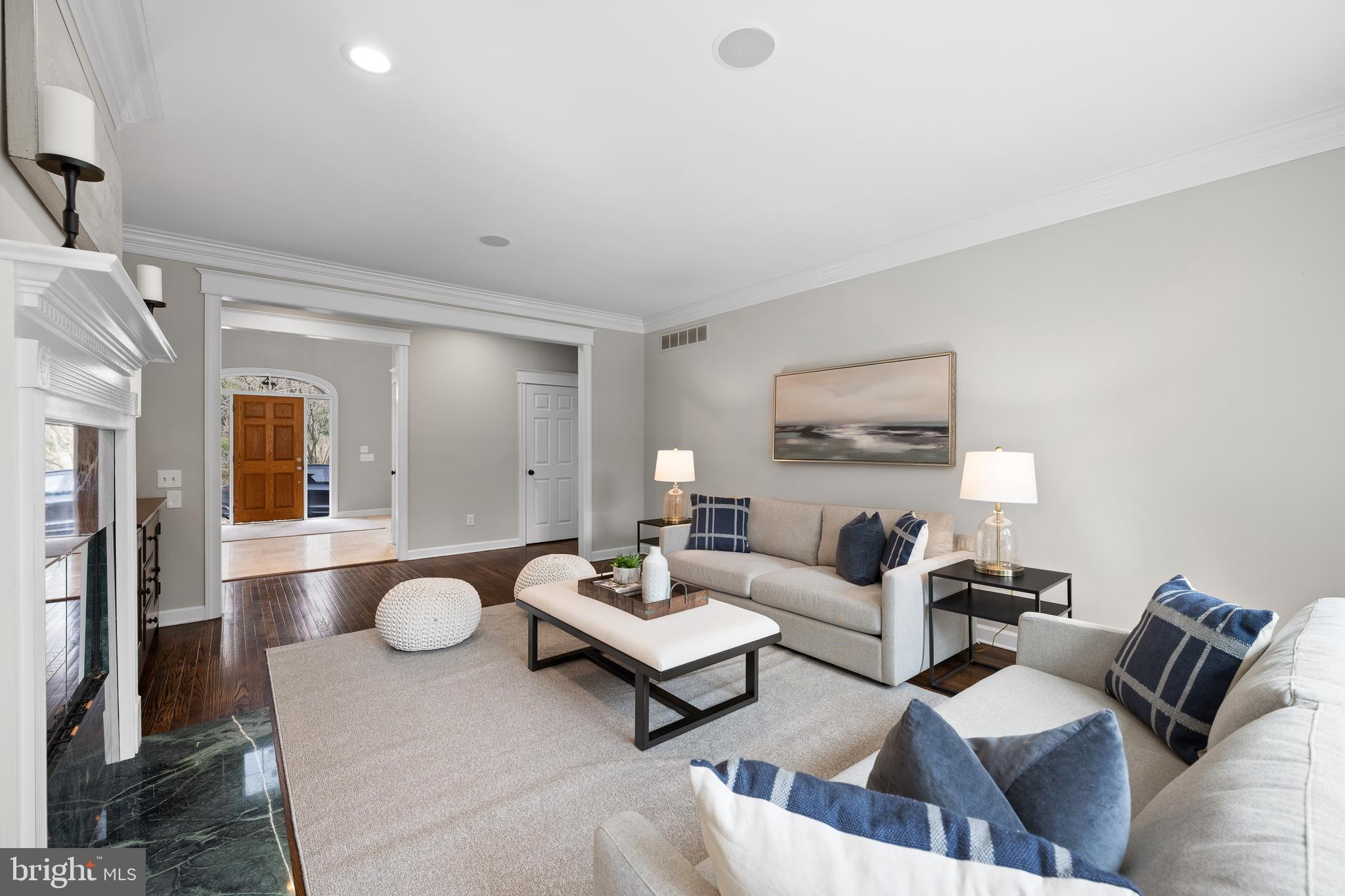 CANTER VILLAGE - Residential