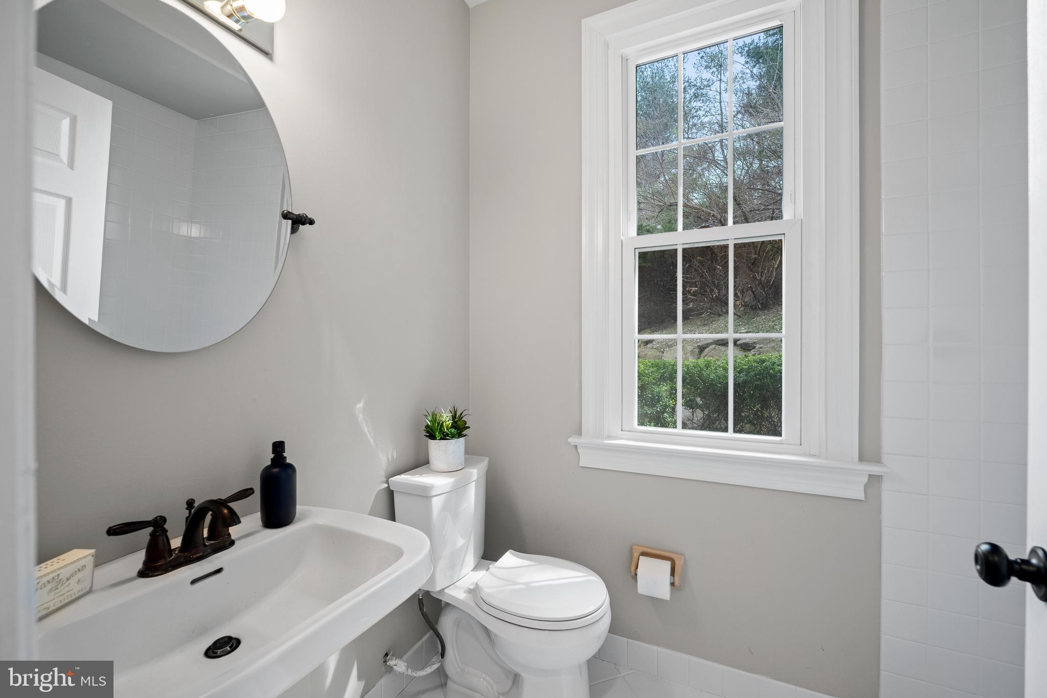 CANTER VILLAGE - Residential