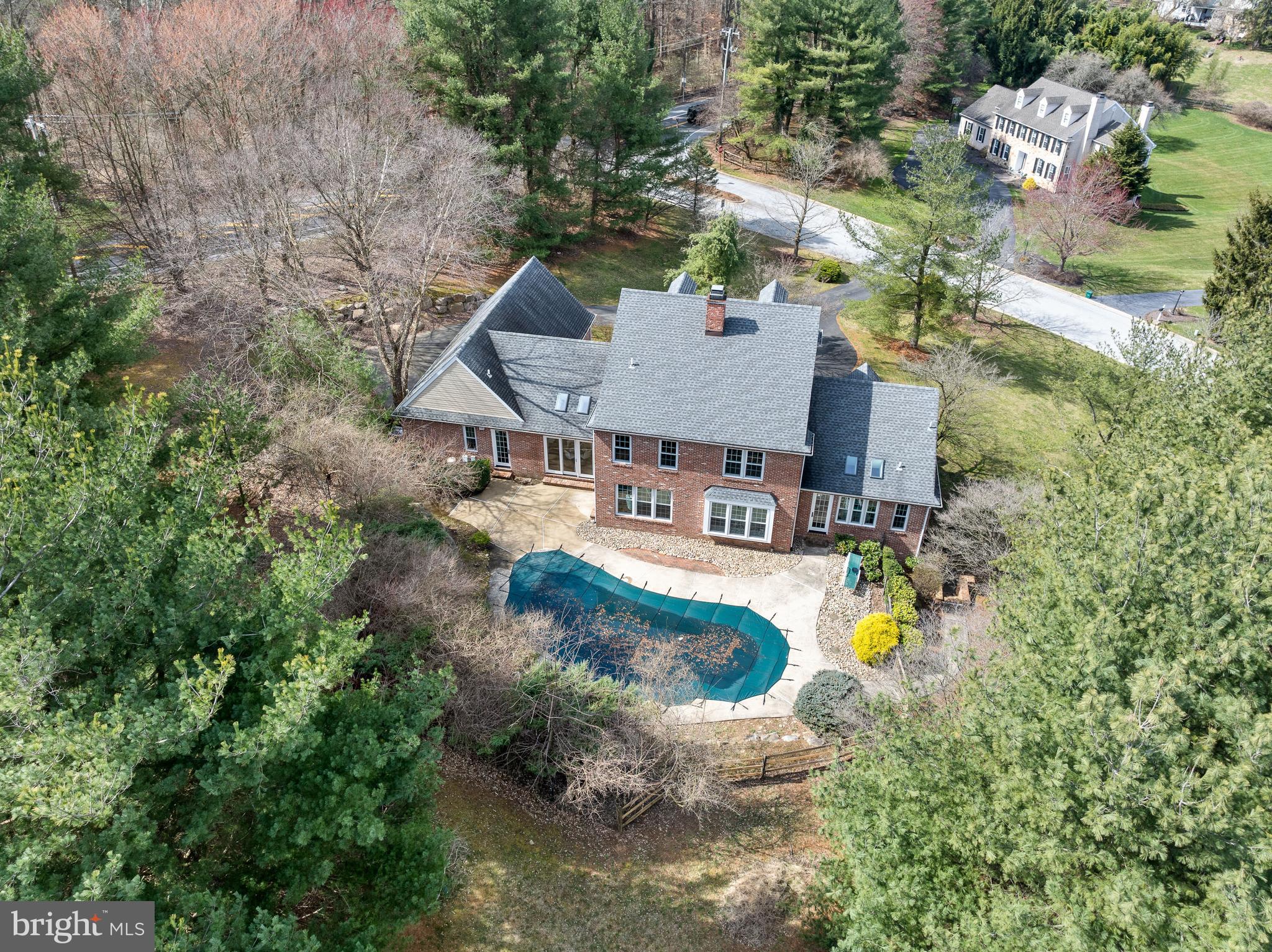 CANTER VILLAGE - Residential