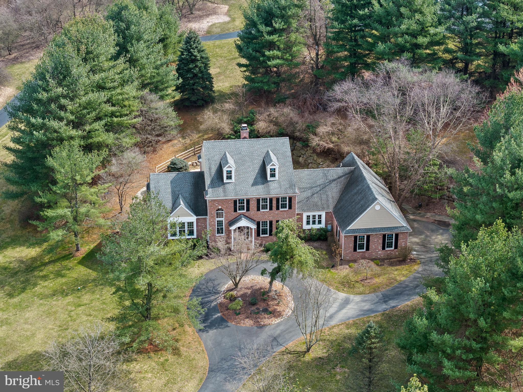 CANTER VILLAGE - Residential