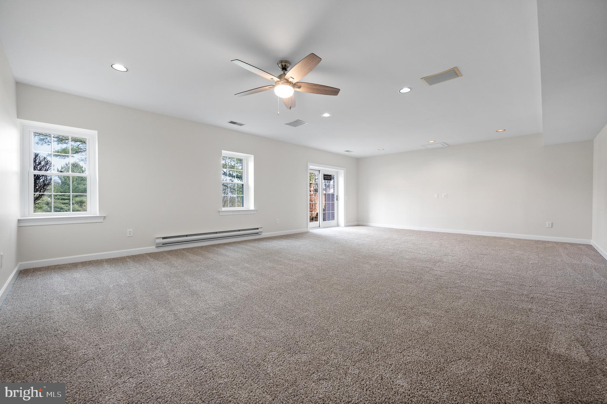 CANTER VILLAGE - Residential