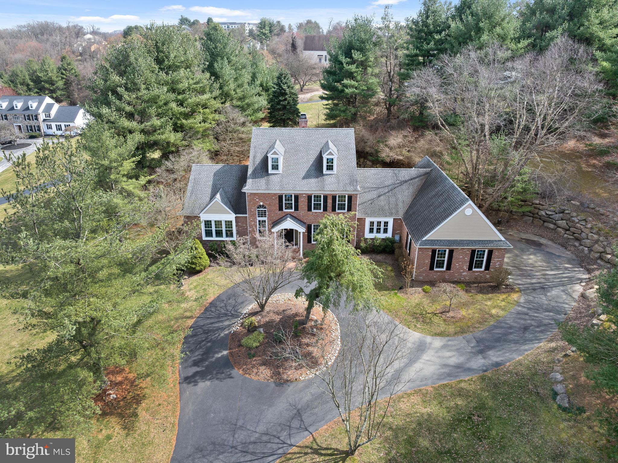 CANTER VILLAGE - Residential