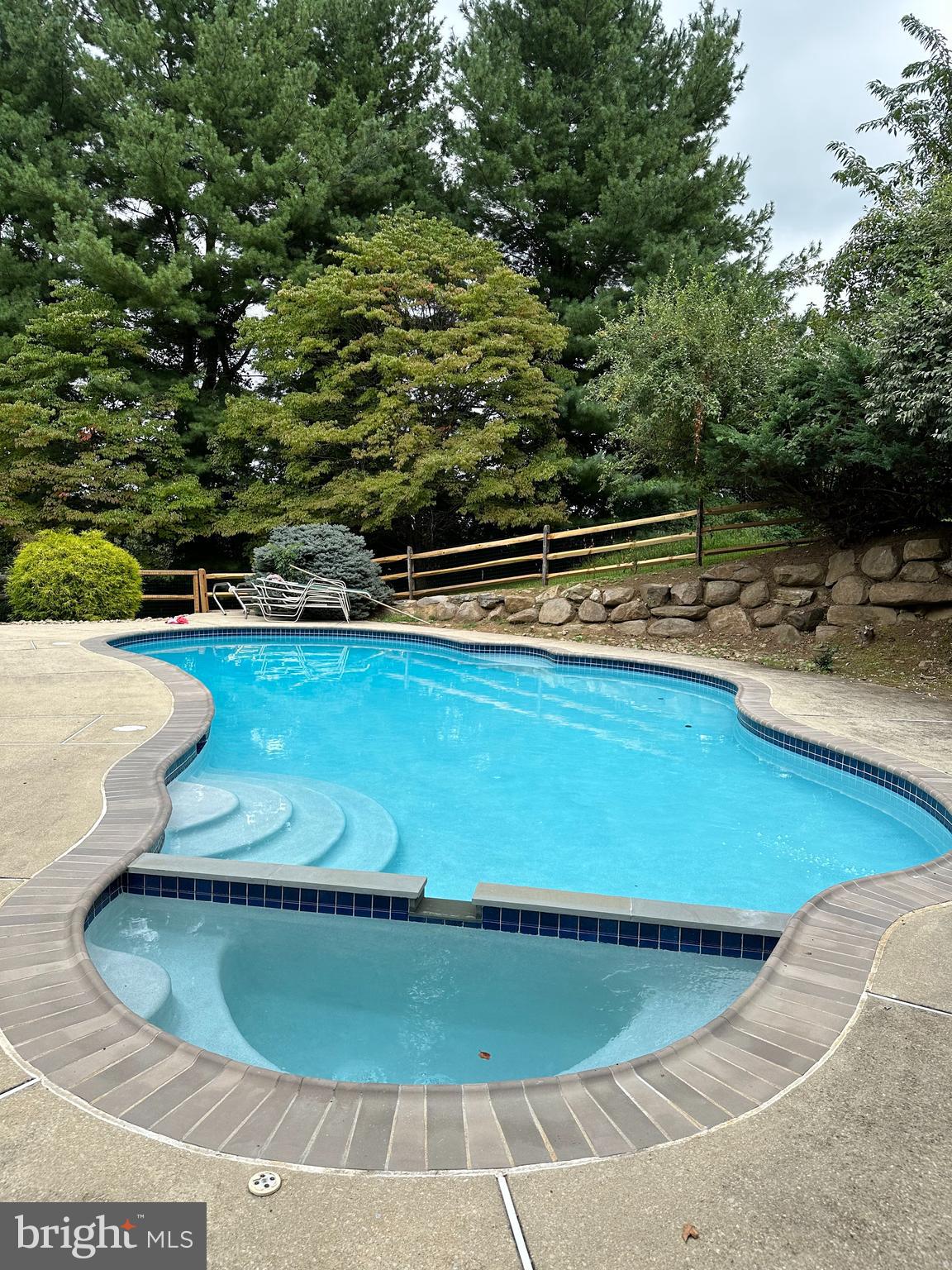 CANTER VILLAGE - Residential