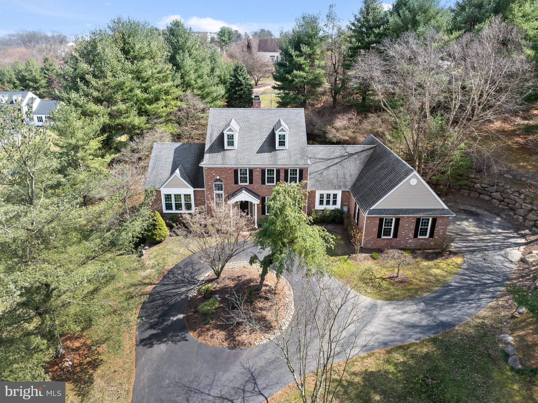 CANTER VILLAGE - Residential