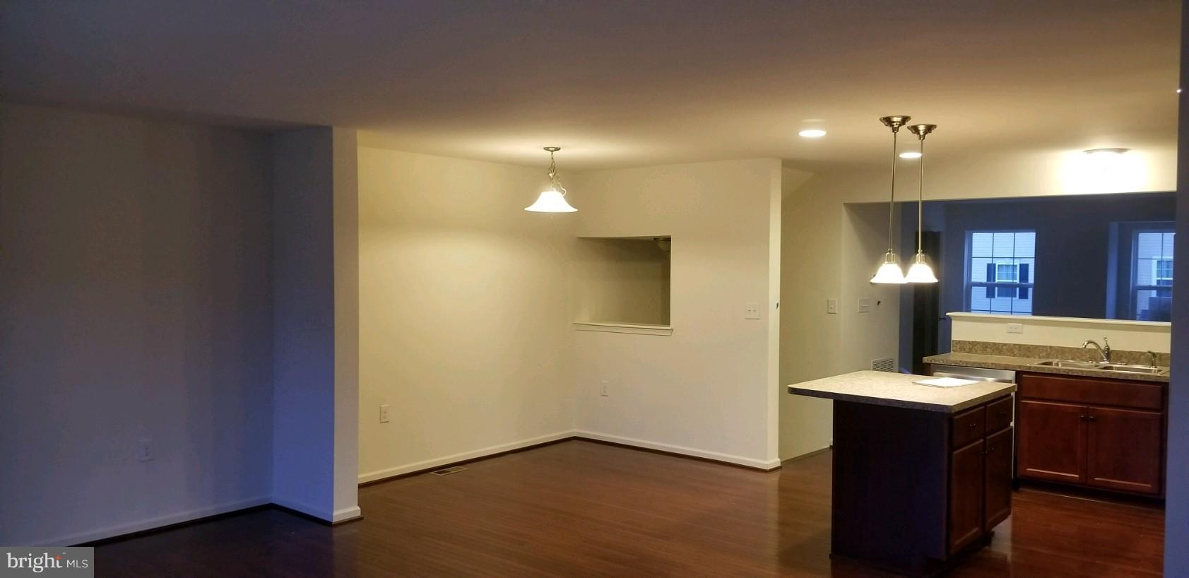 STONEBROOK VILLAGE - Residential