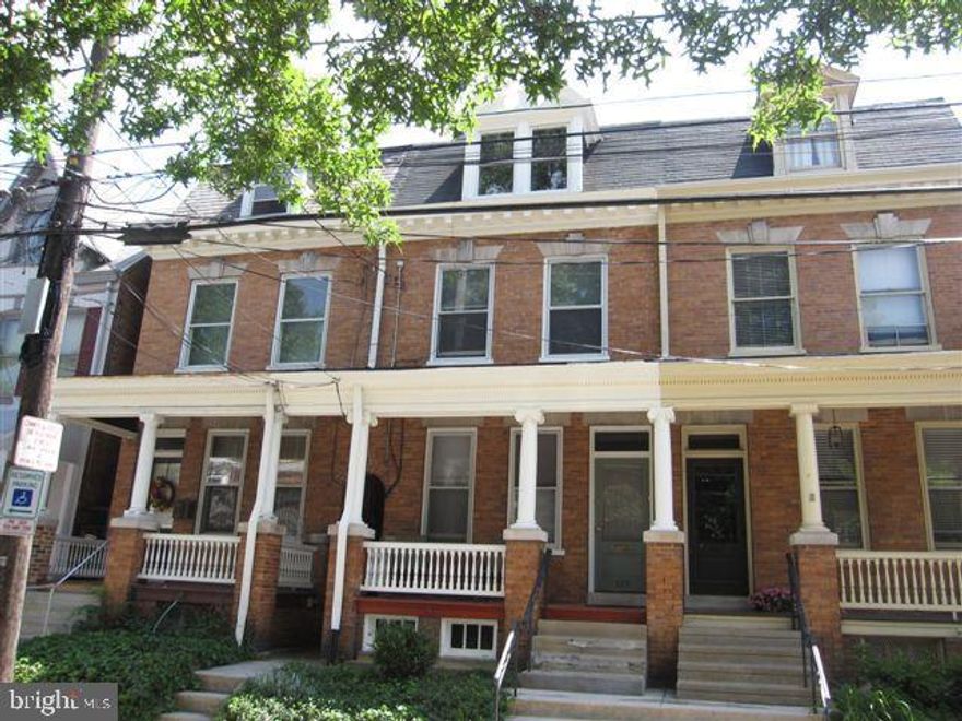 Beautiful city town home. It is newly painted and has gorgeous softwood floors, original chestnut doors, trim and staircase. Features include 5 large bedrooms, private back yard and much, much more.