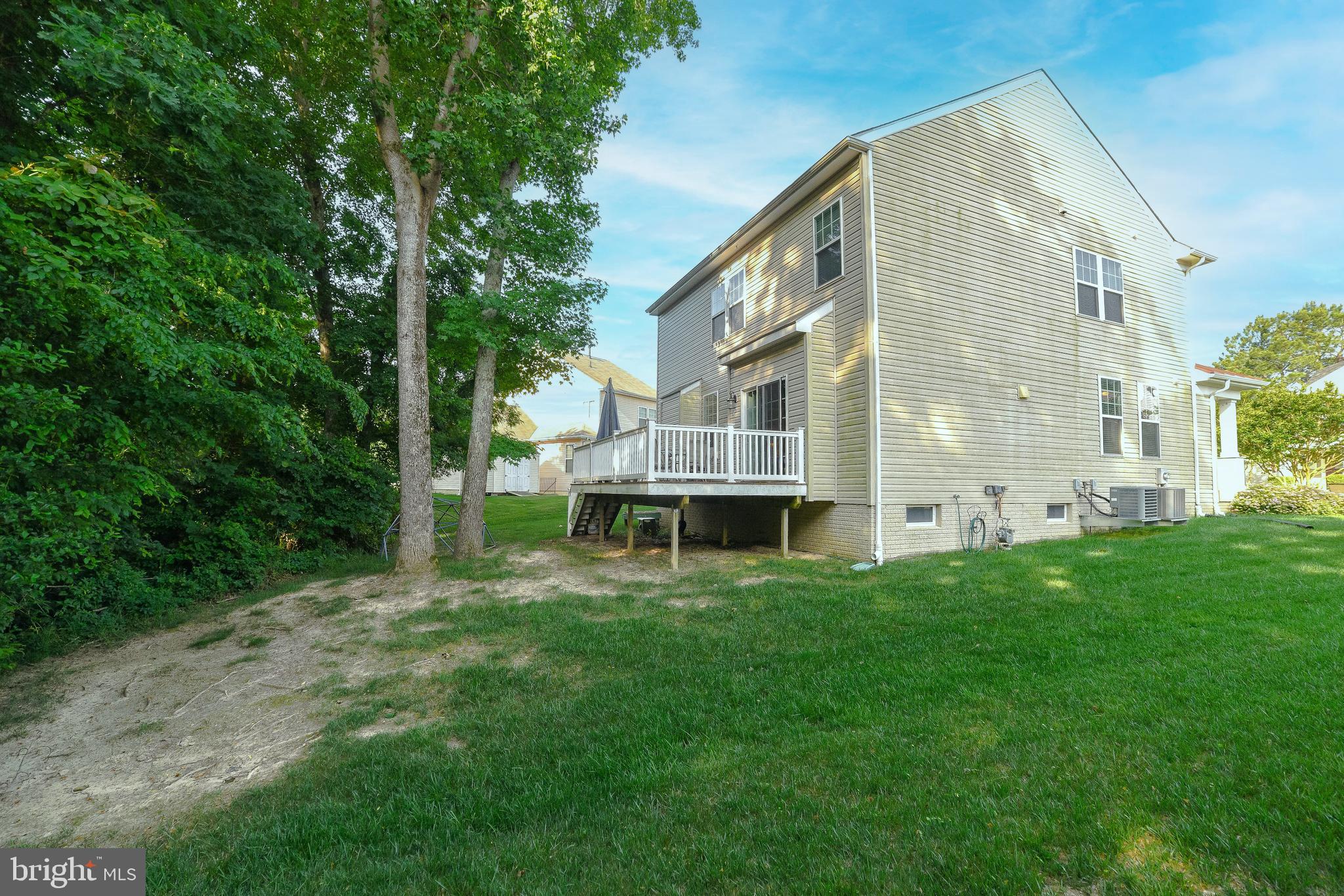 PRIMROSE PARK - Residential Lease