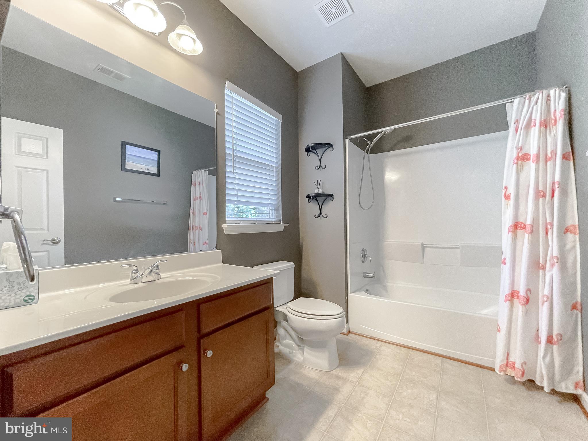 PRIMROSE PARK - Residential Lease