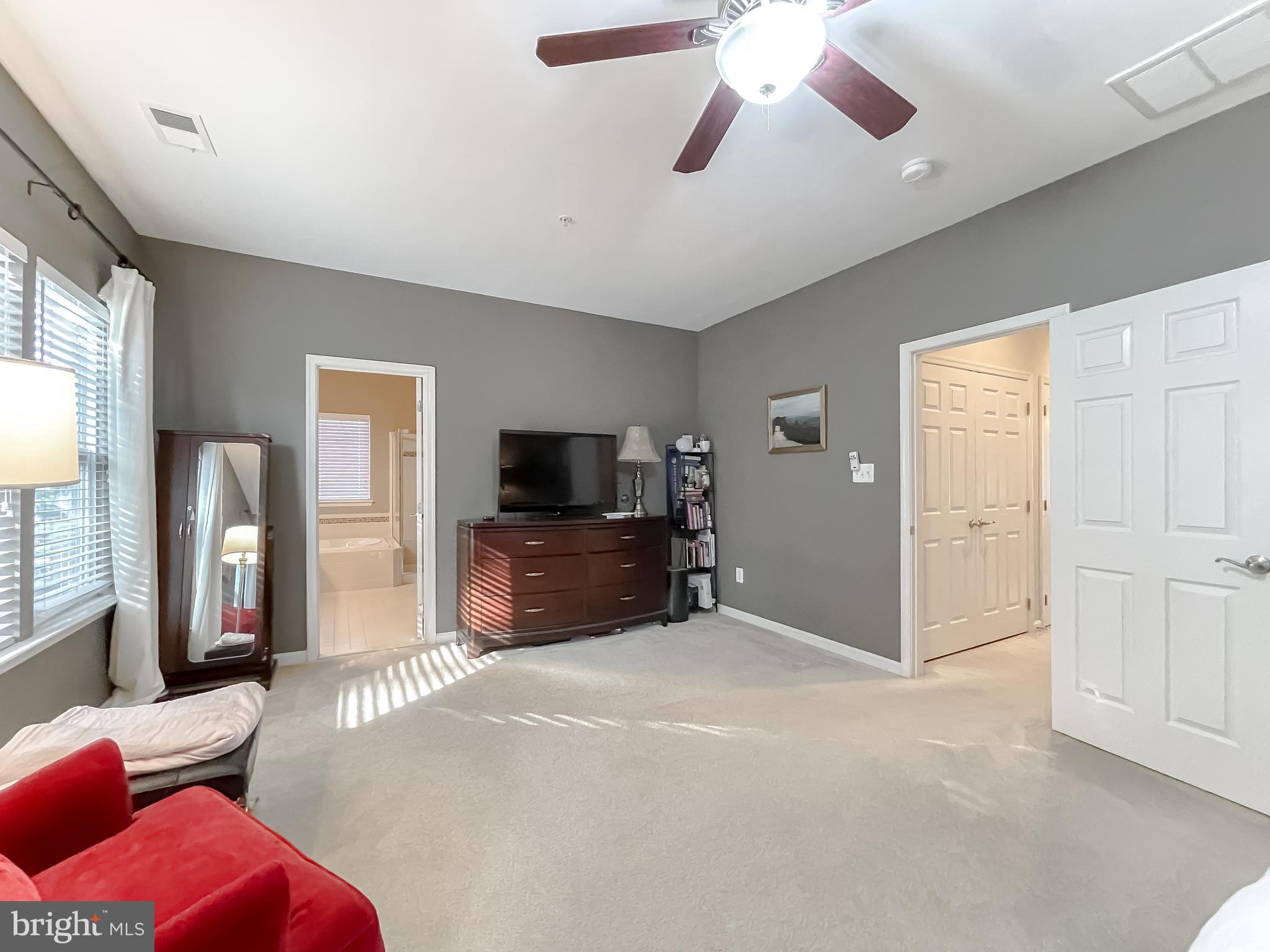 PRIMROSE PARK - Residential Lease