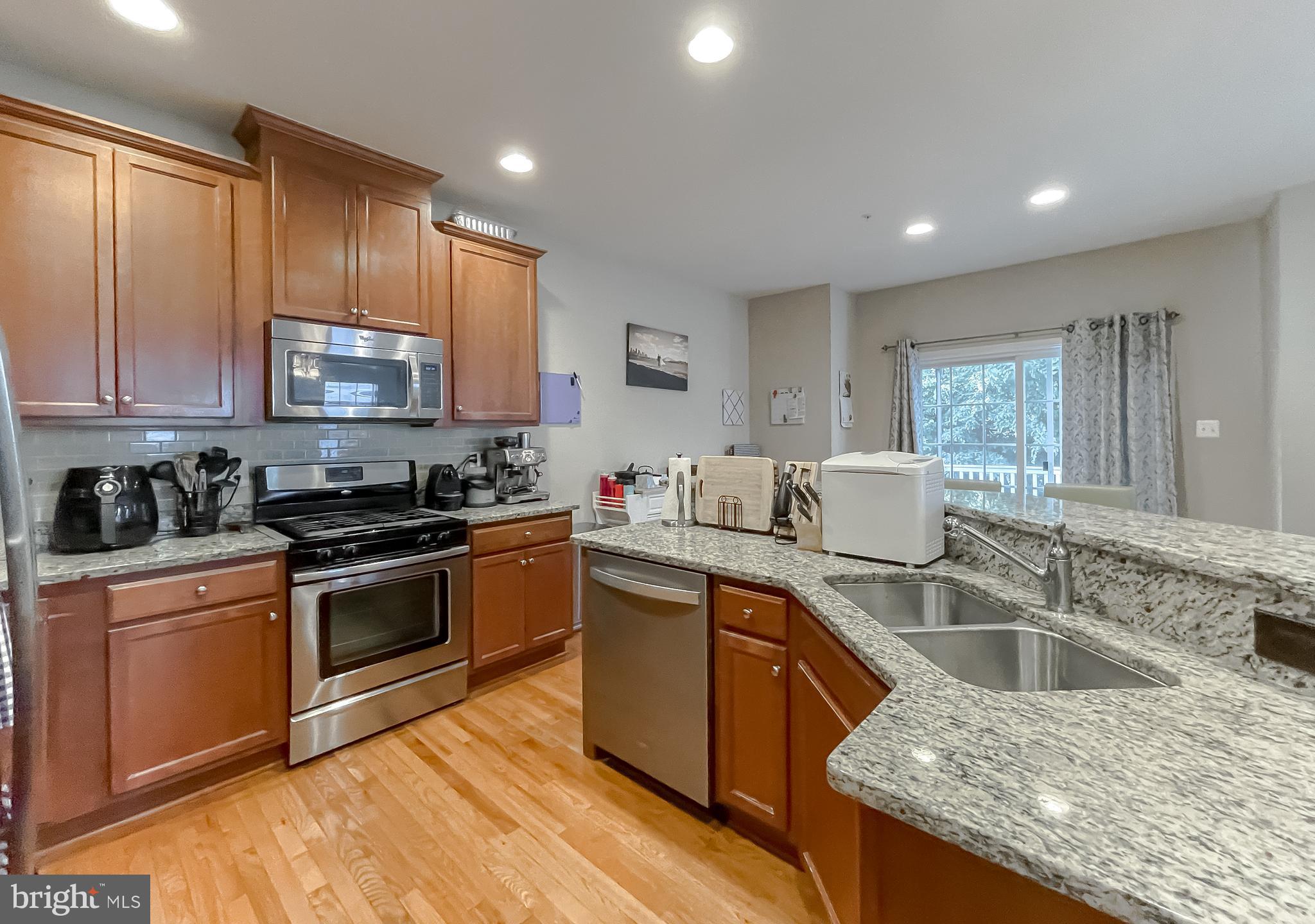 PRIMROSE PARK - Residential Lease