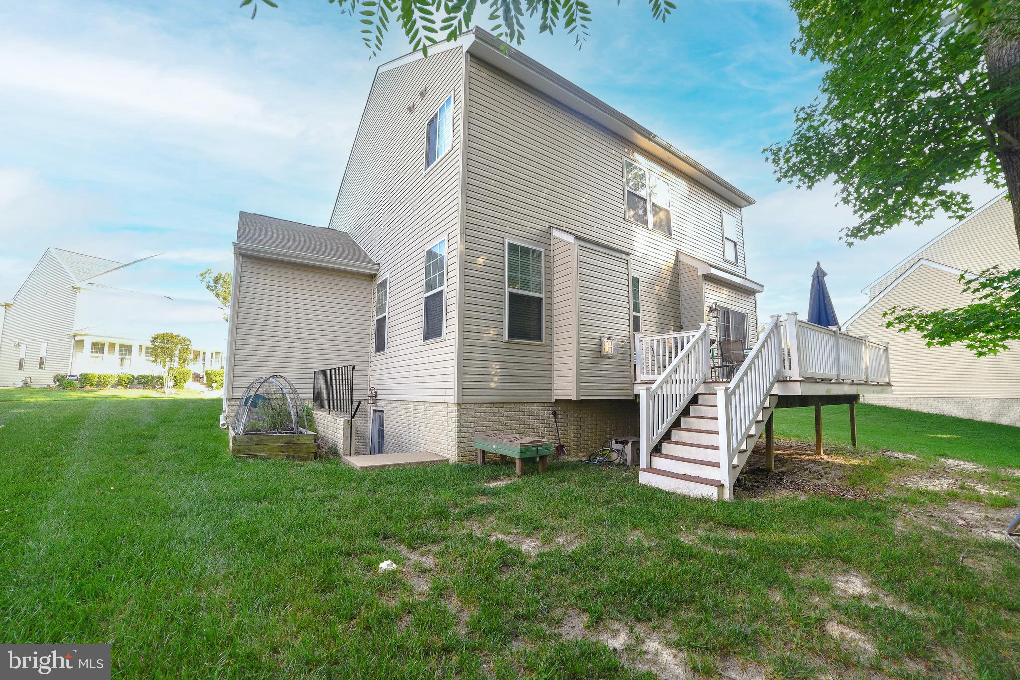 PRIMROSE PARK - Residential Lease