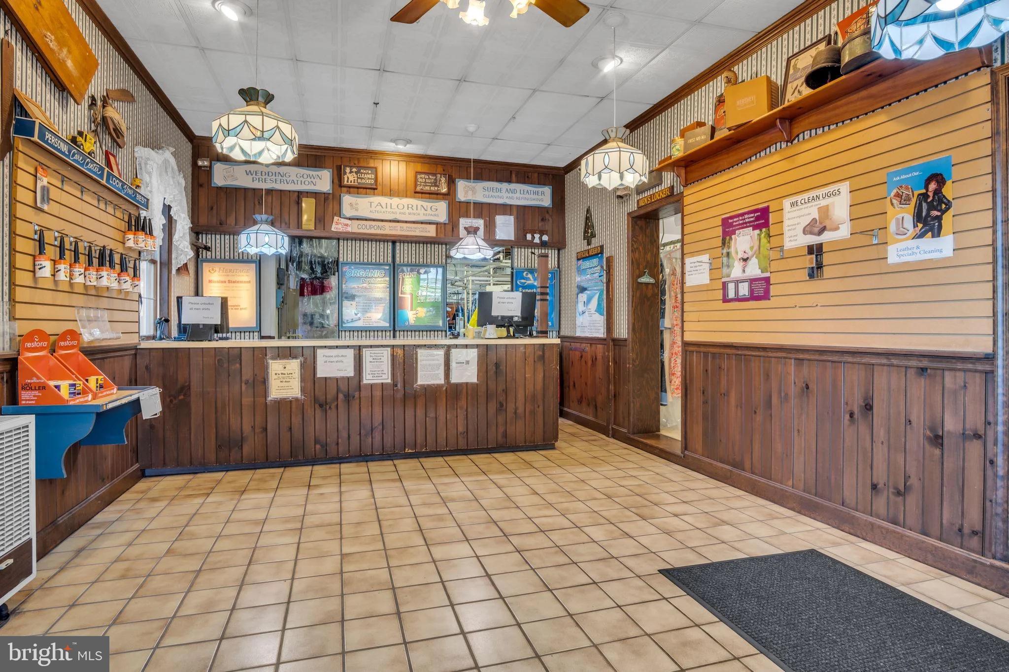 833 FISHBURN ROAD