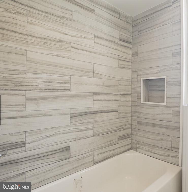 GERMANTOWN (EAST) - Residential