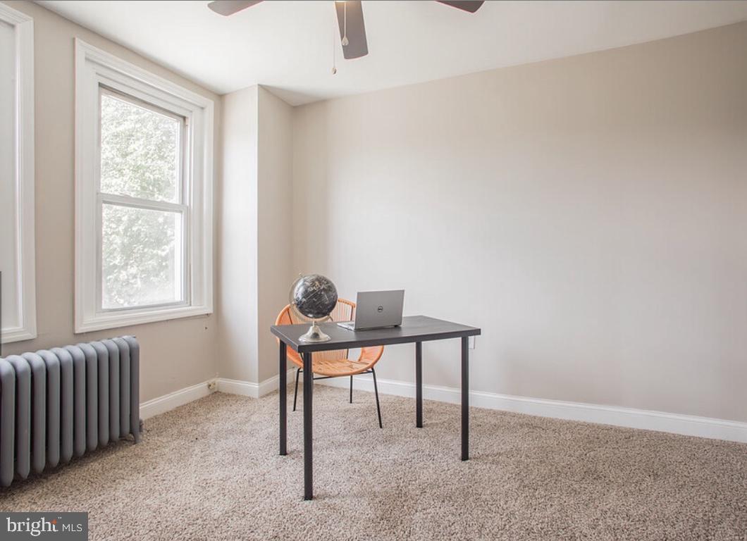 GERMANTOWN (EAST) - Residential