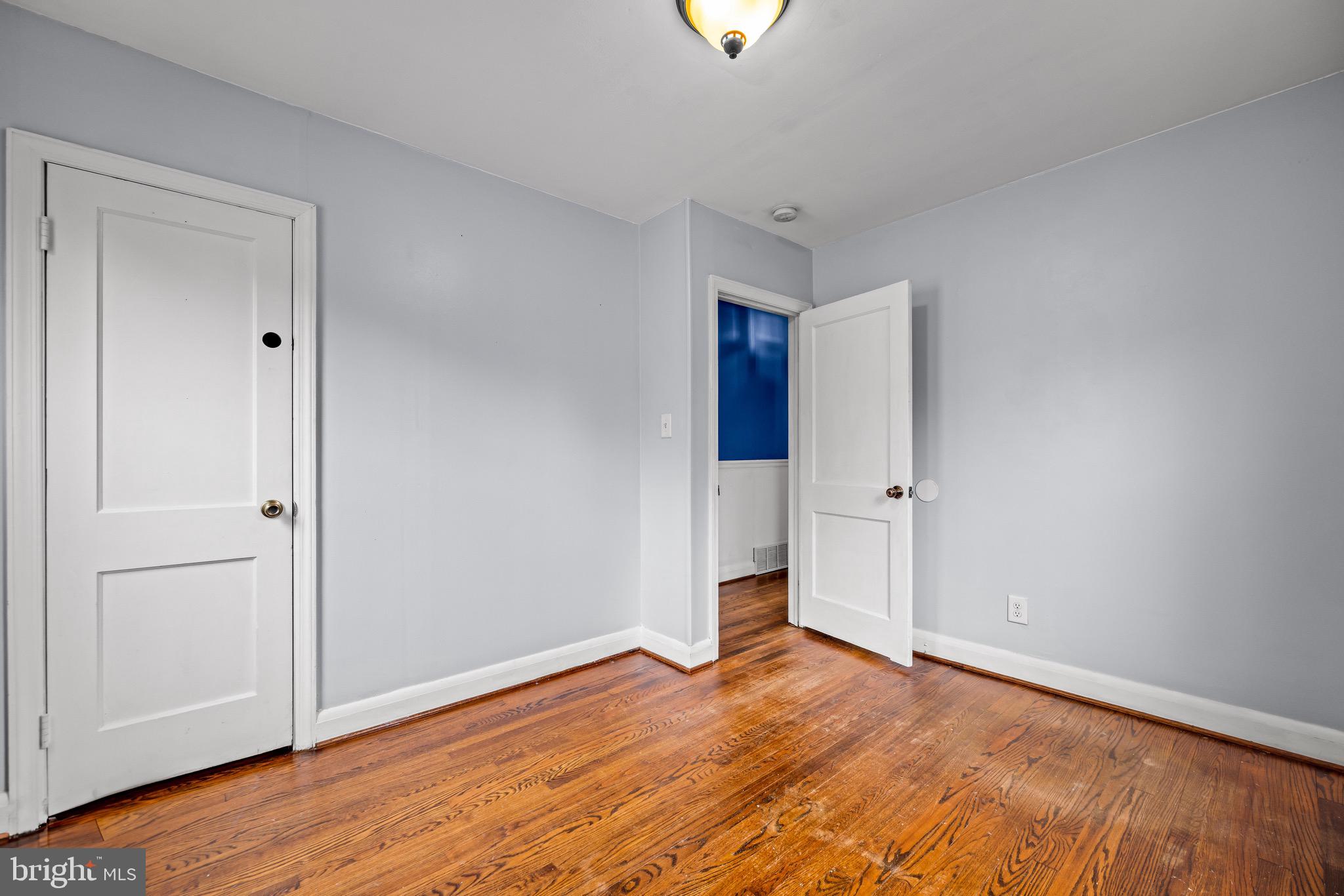 GLEN BURNIE - Residential