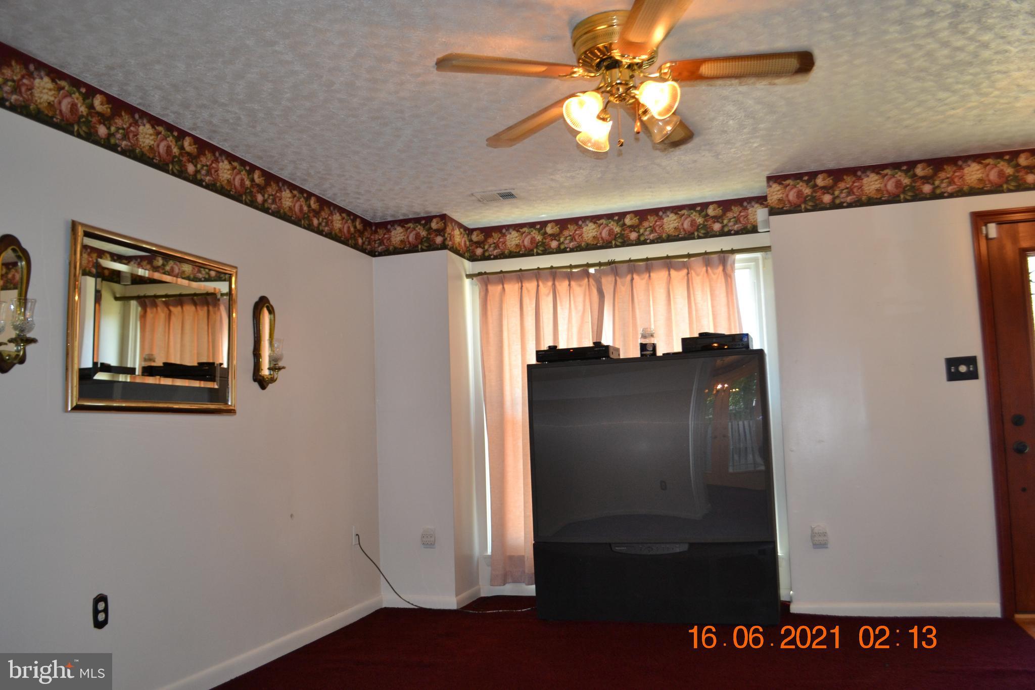 EMBERDALE - Residential