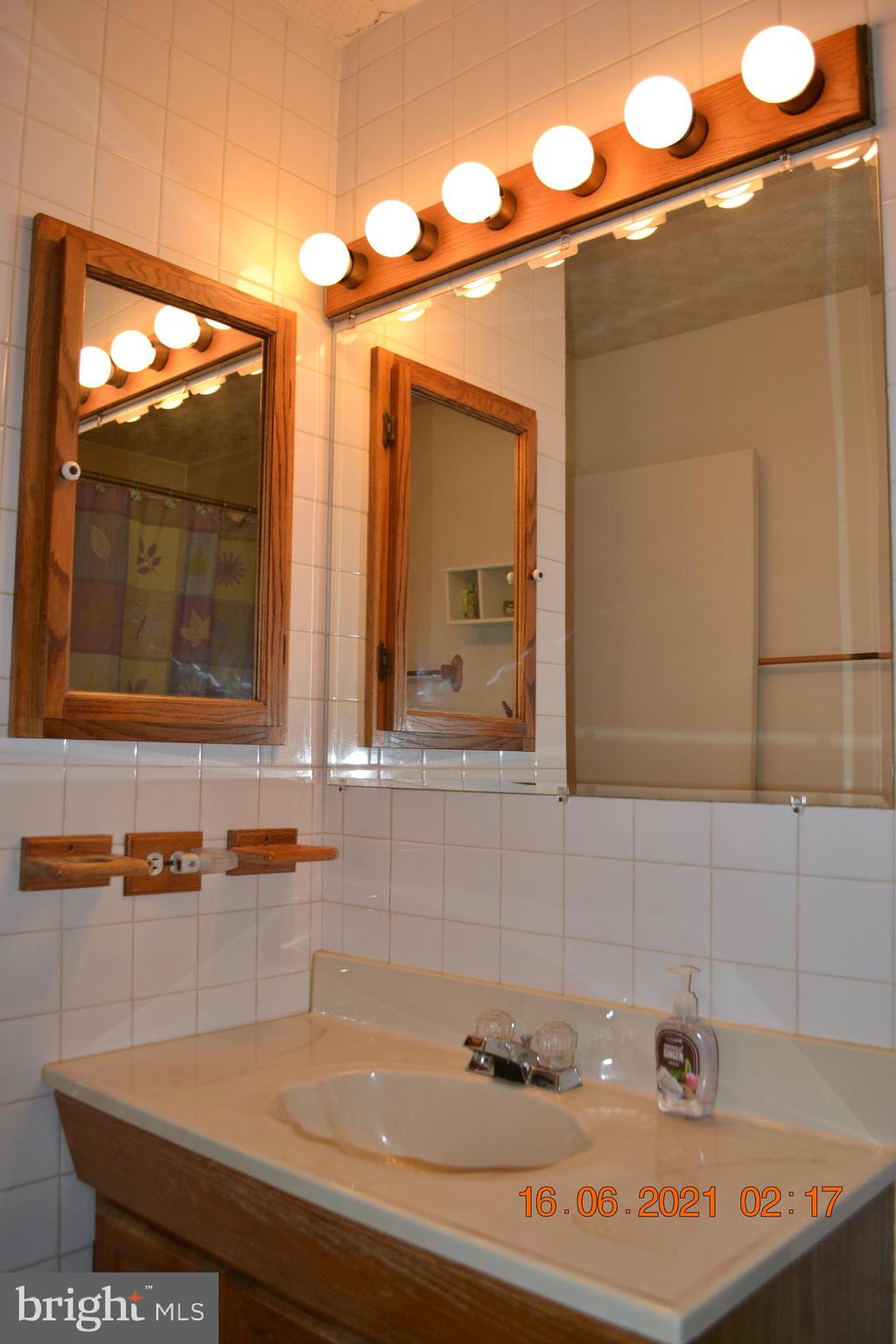 EMBERDALE - Residential