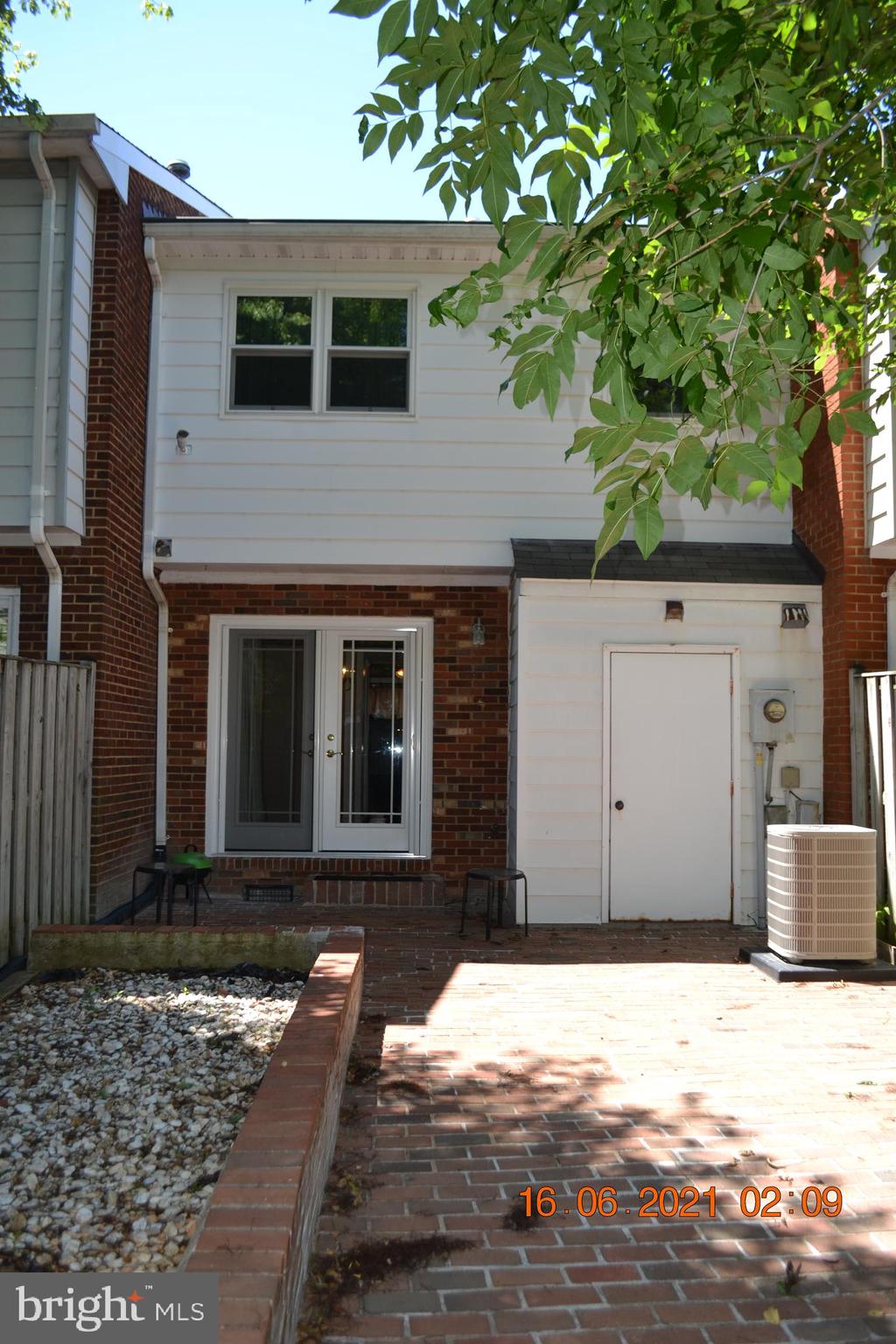 EMBERDALE - Residential