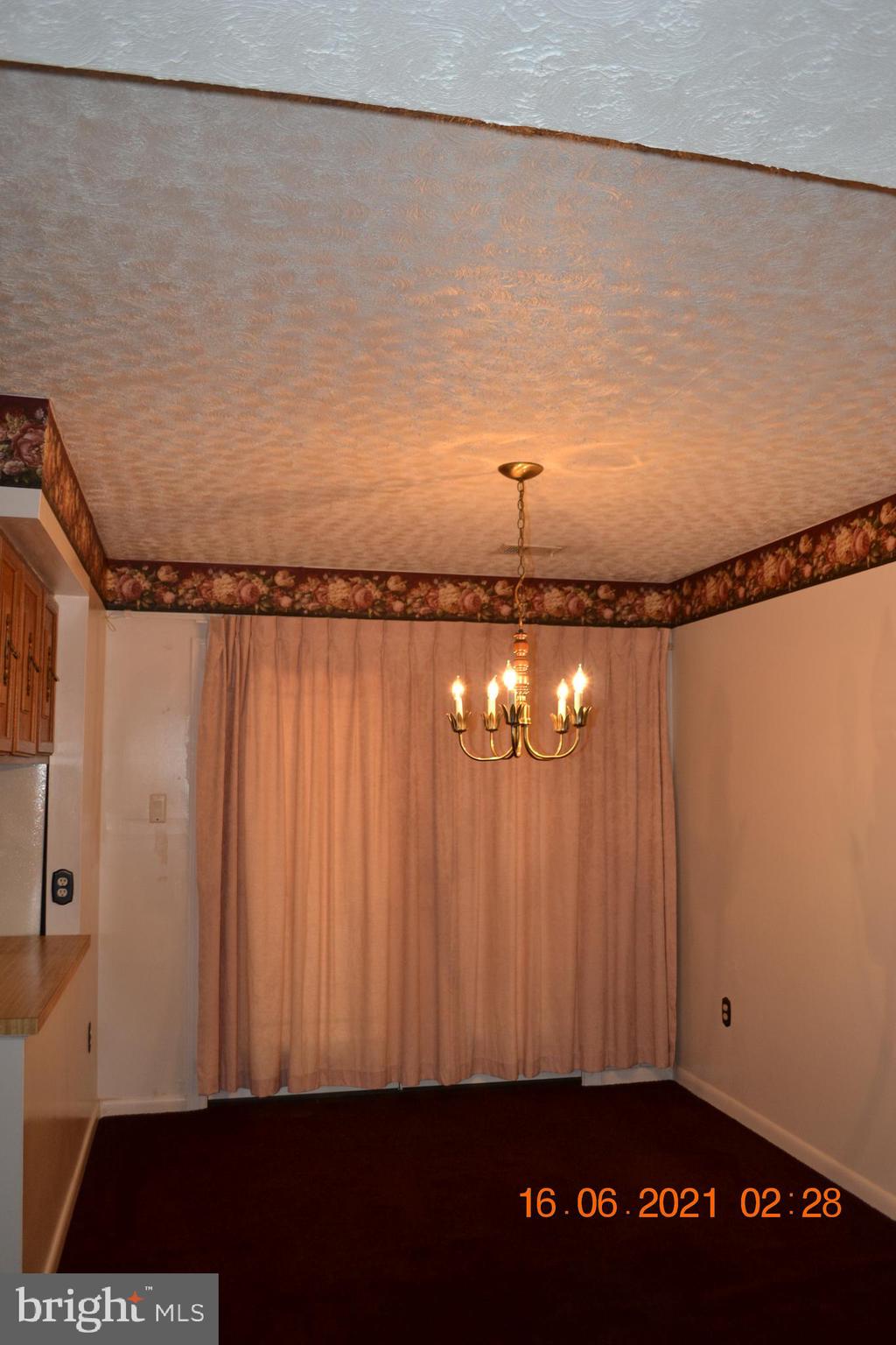 EMBERDALE - Residential