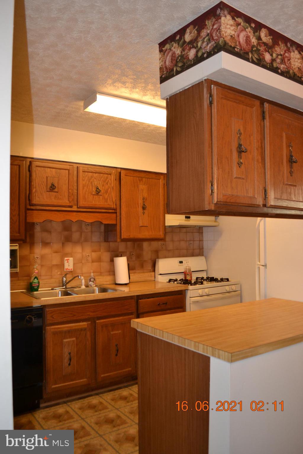 EMBERDALE - Residential