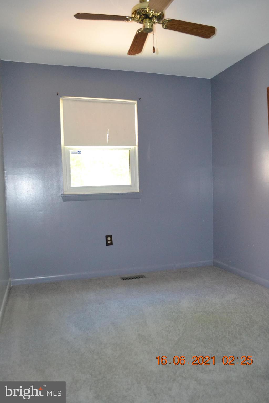 EMBERDALE - Residential