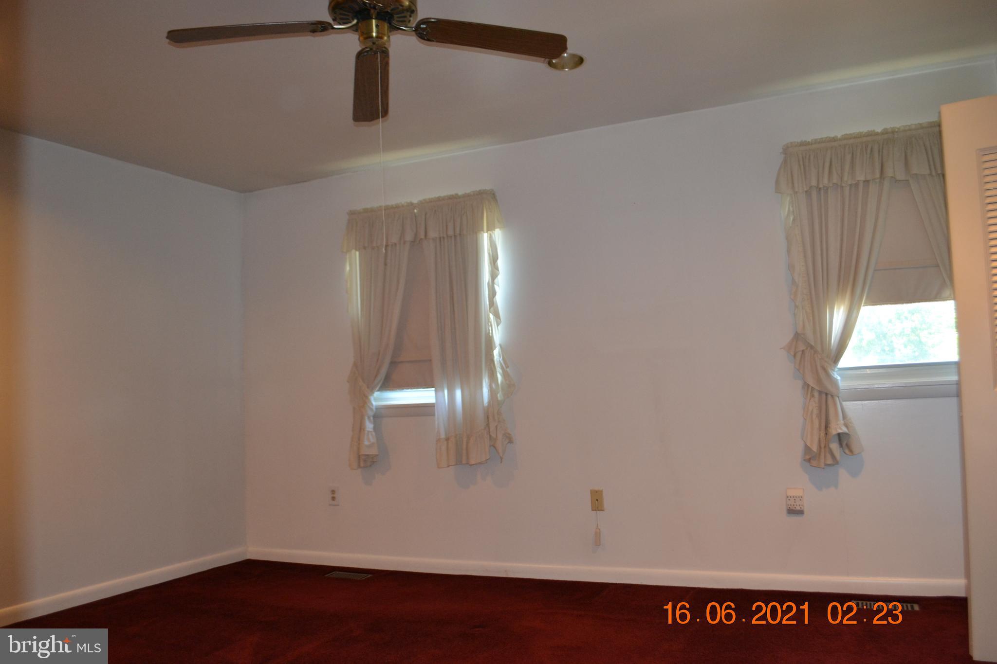 EMBERDALE - Residential