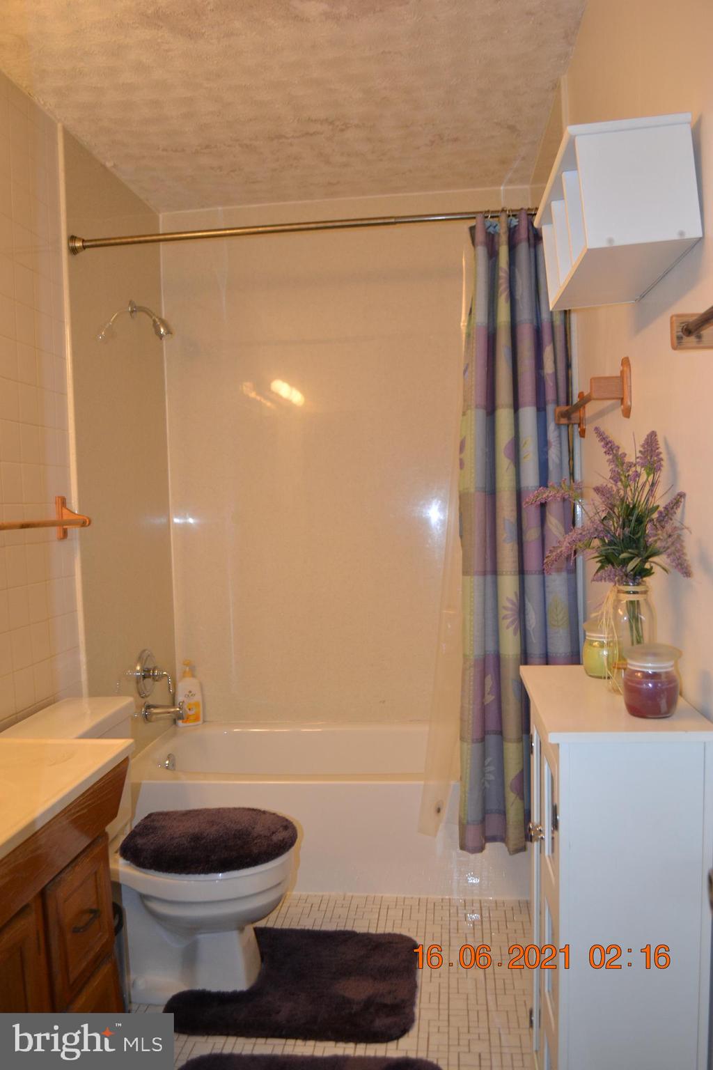 EMBERDALE - Residential