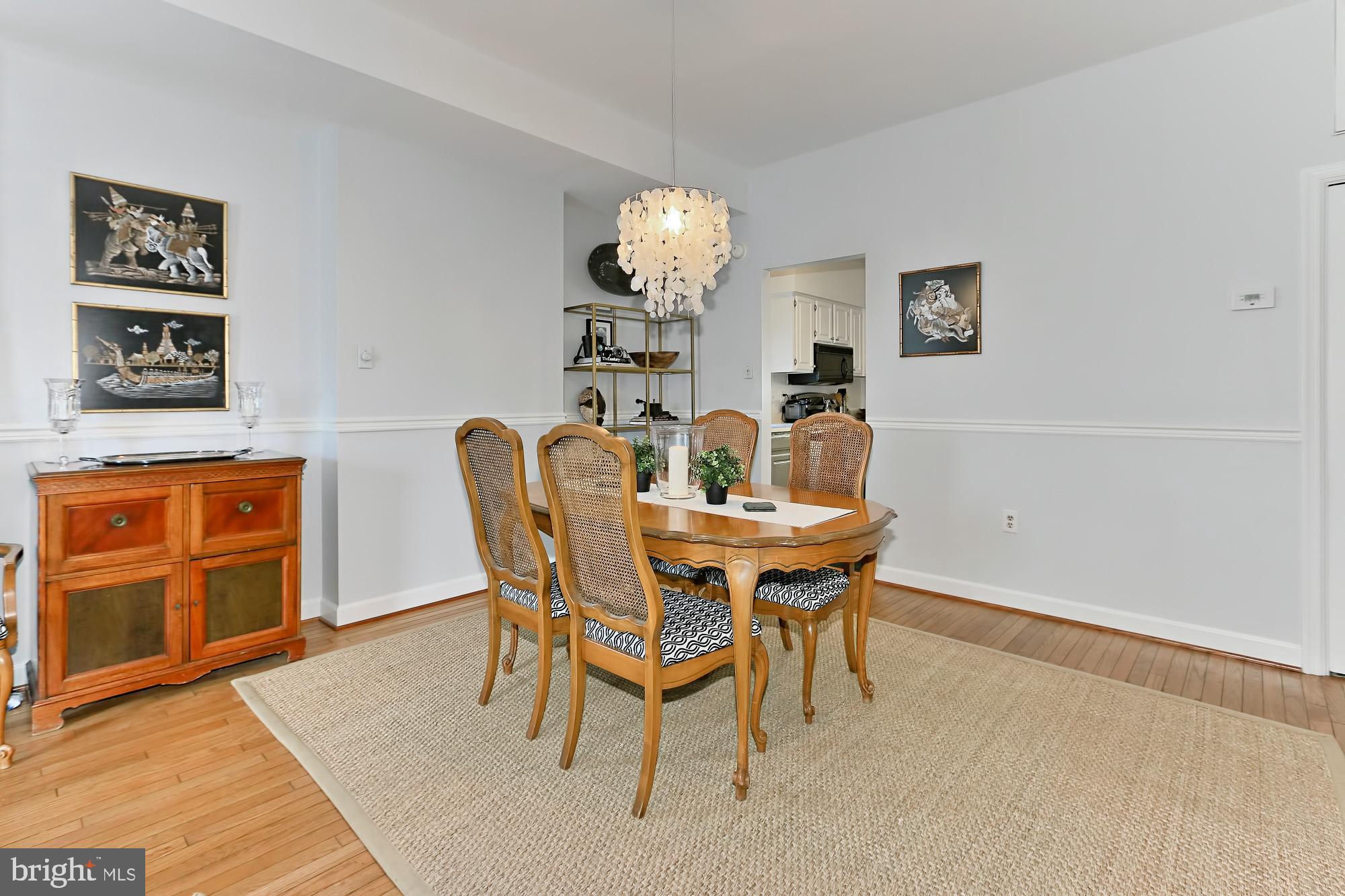 WOLFE ALLEY - Residential Lease