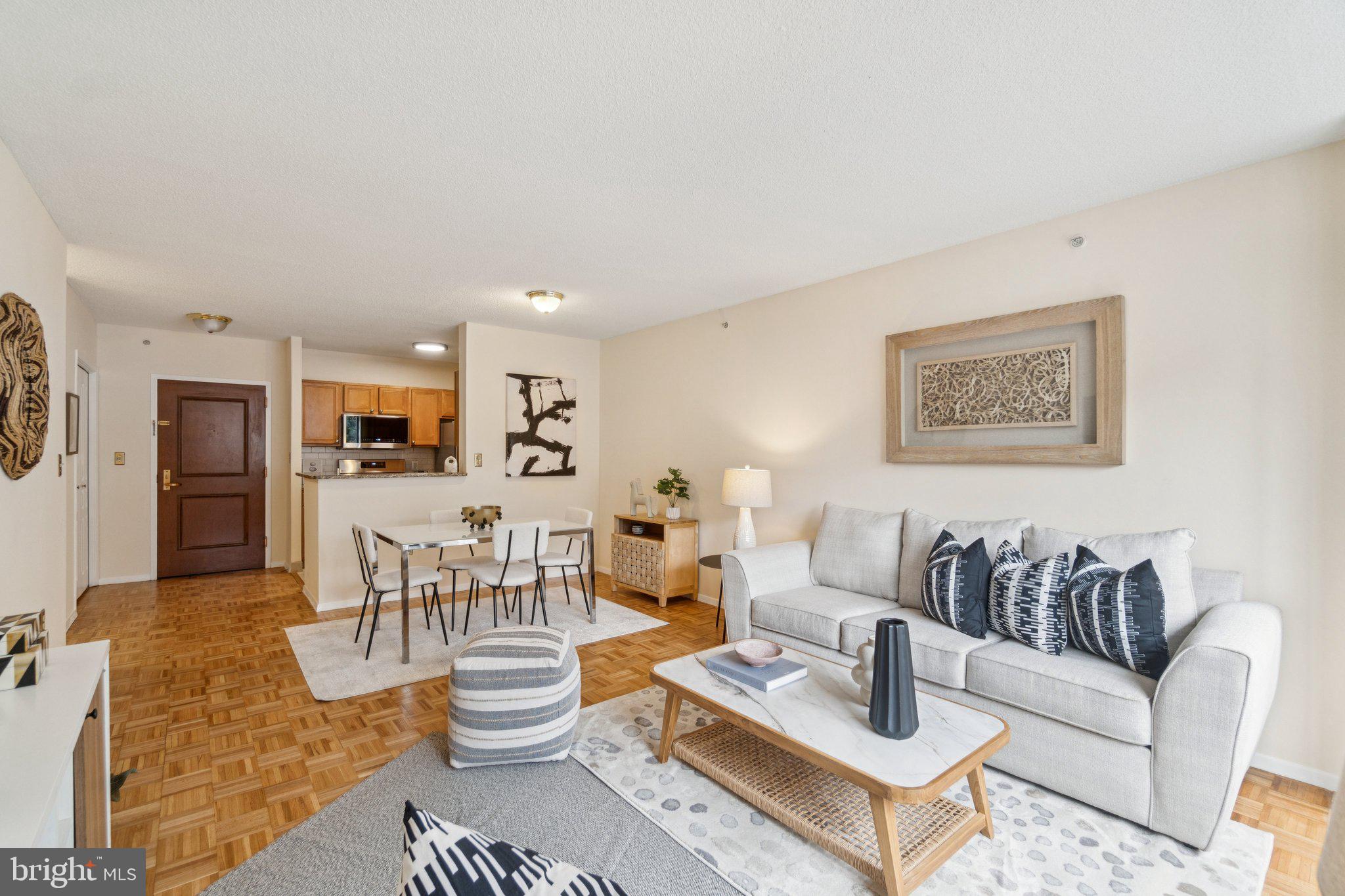 DOWNTOWN BETHESDA - Residential