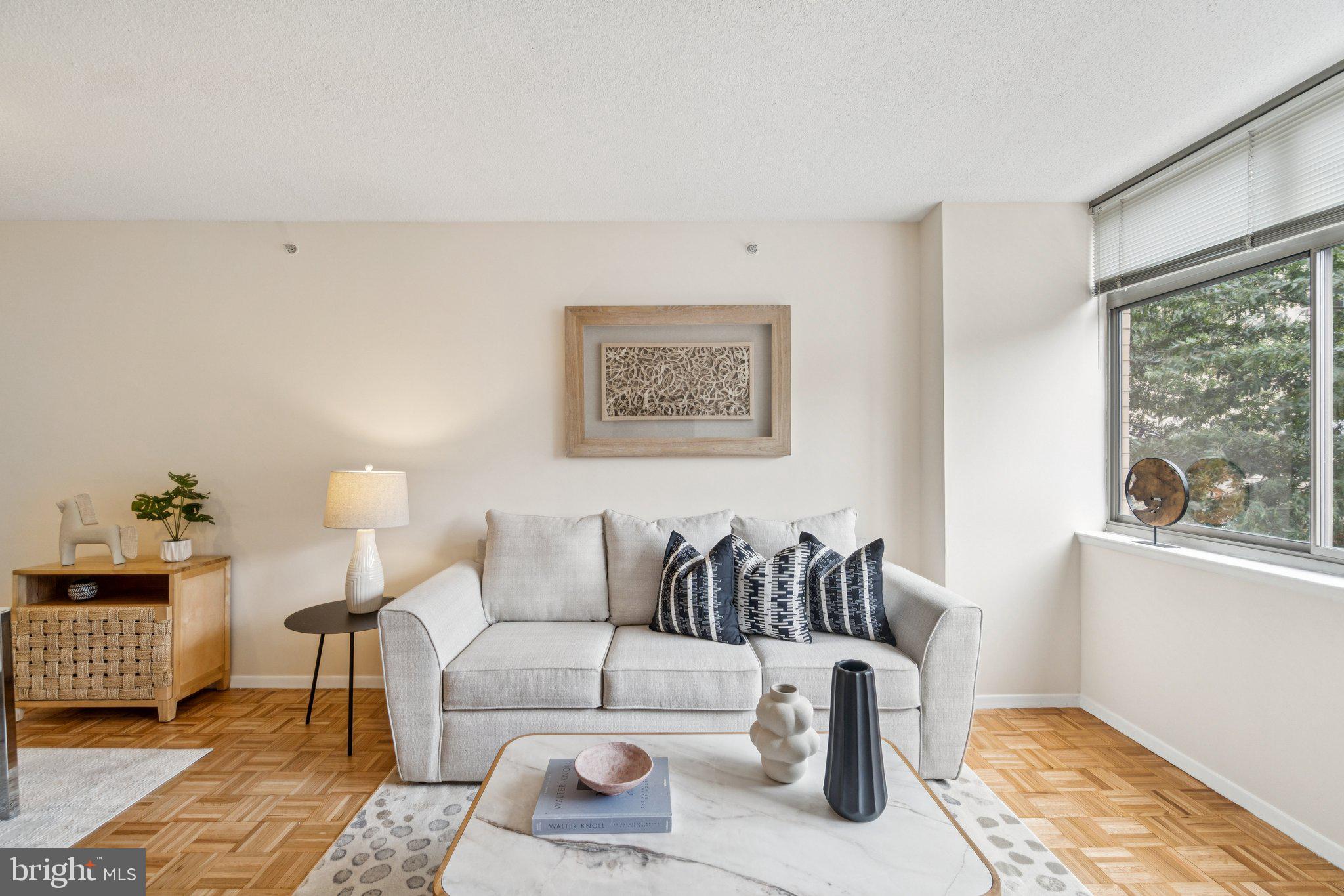 DOWNTOWN BETHESDA - Residential