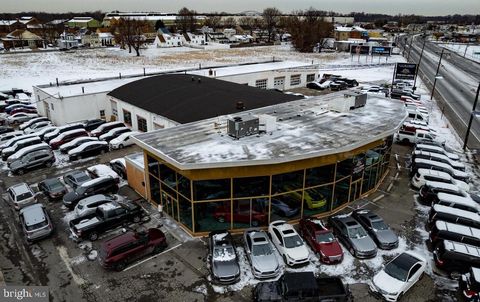 Photo of 909 E Route 130, BURLINGTON, NJ 08016 (MLS # NJBL2086794)