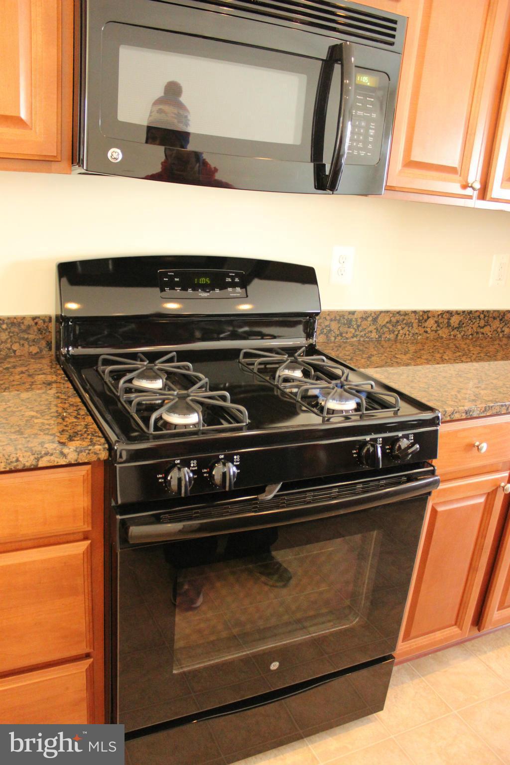 STERLING - Residential Lease