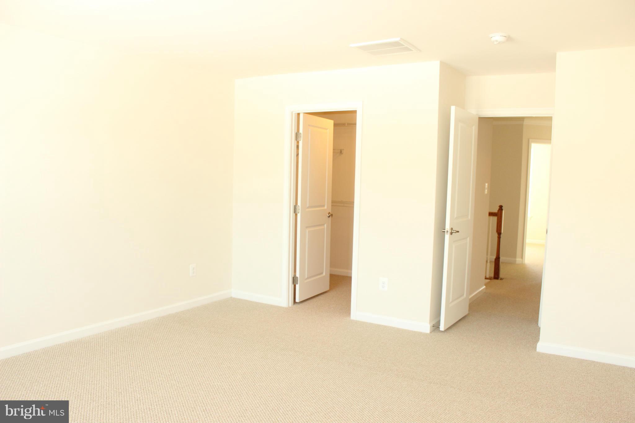 STERLING - Residential Lease